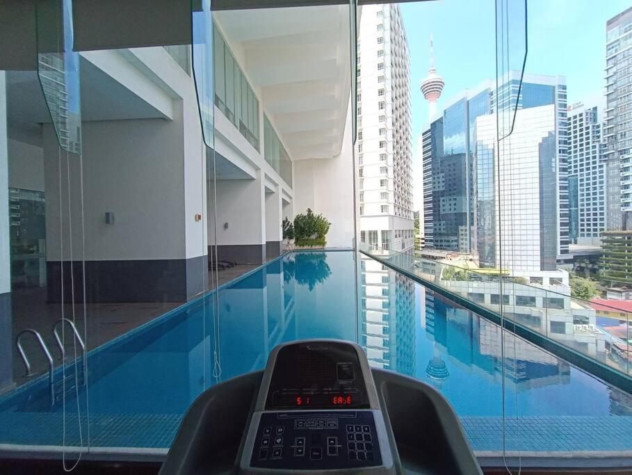 Rm218 Bukit Bintang Balcony Studio Infinity Pool Kuala Lumpur Buitenkant foto